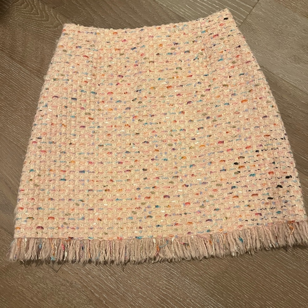 Vintage Boucle tweed mini skirt pink and multicolor CHIC Coco CC style